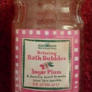 ISO!!!!!  90s sugar plum bath and body works